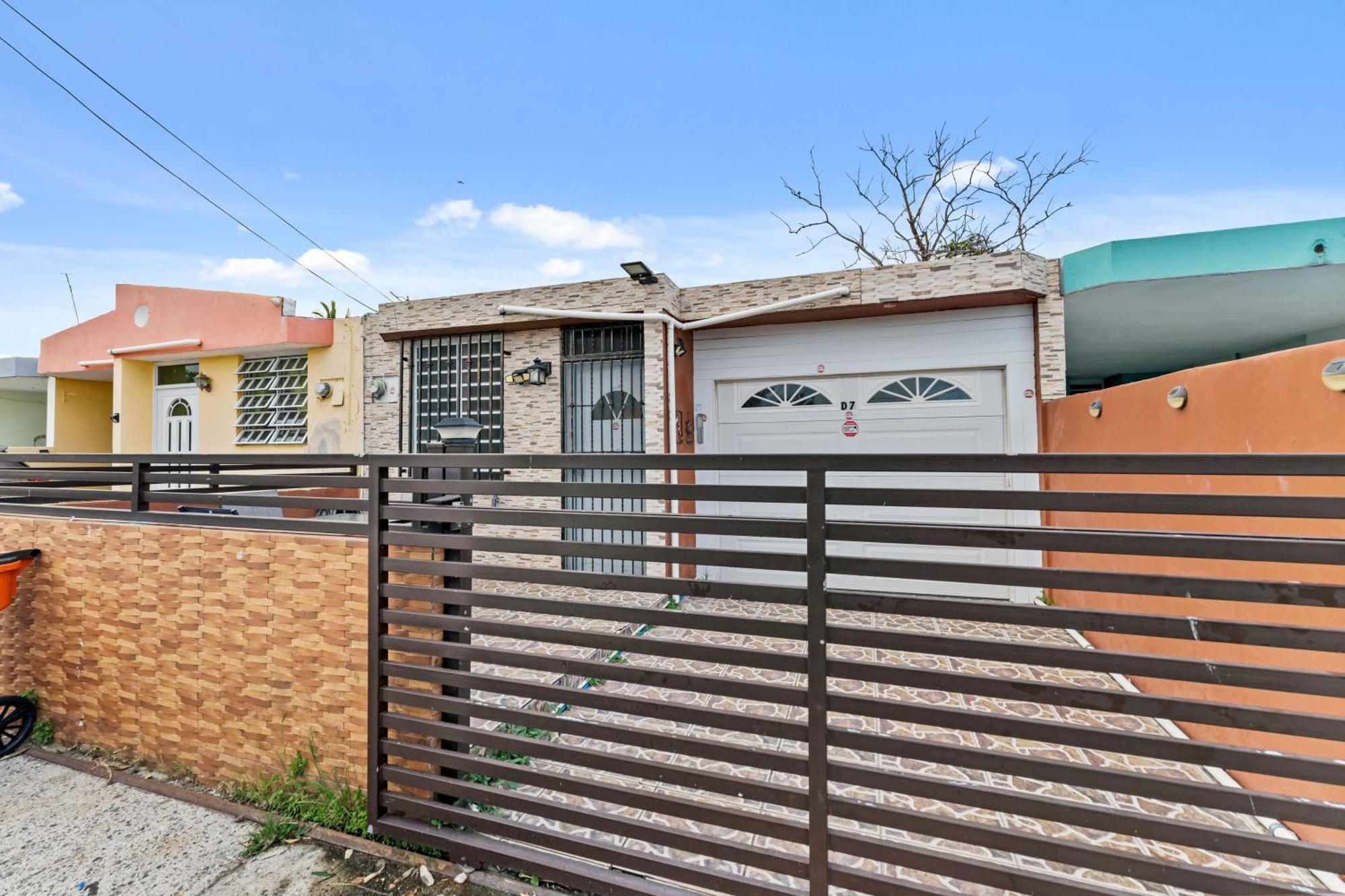 Lupa Guesthouse Affordable Family Home Rincon Exterior photo